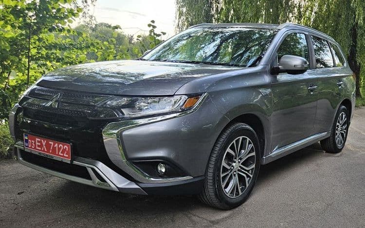 2019 MITSUBISHI Outlander HYBRID